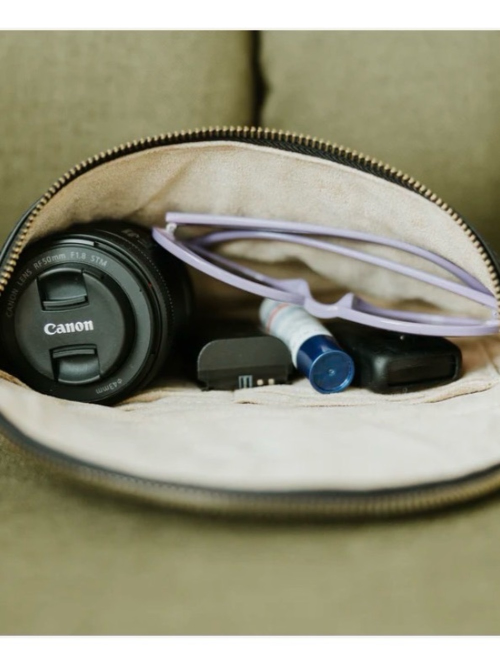 Kindly Camera Bags - The Photographers Fanny Pack Camera Harness - Black - Picture 6 of 11